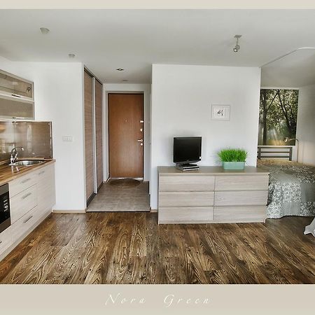 Nora Green Nida Room photo