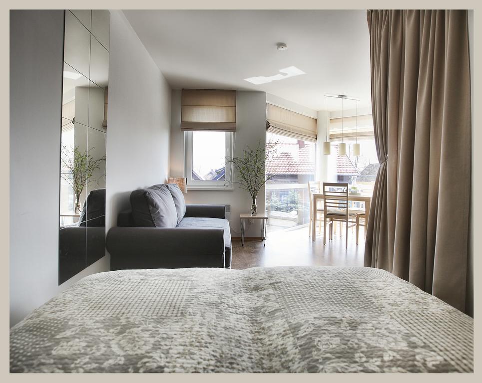 Nora Green Nida Room photo