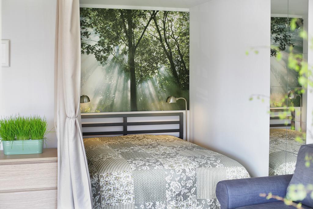 Nora Green Nida Room photo